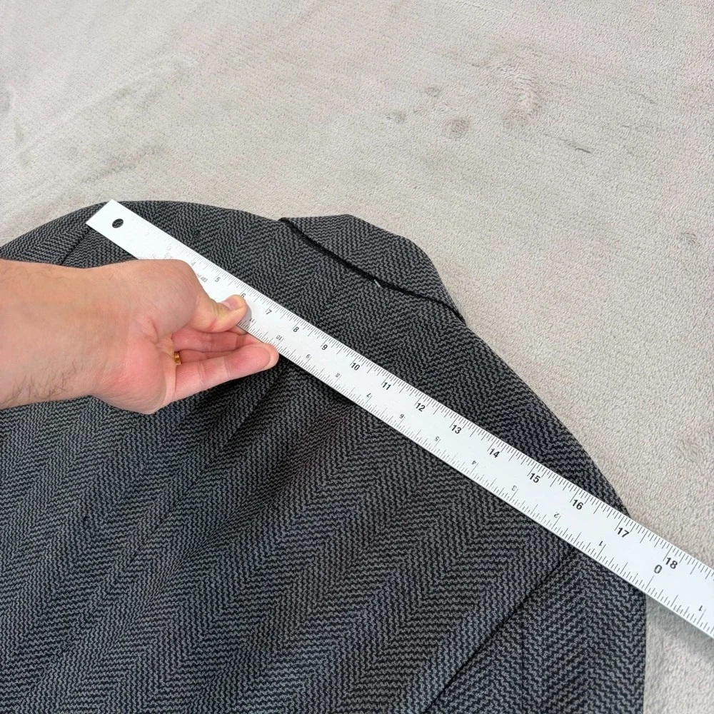 Prada Milano Blazer Jacket Sport Coat Men 36R Grey Black Geo Wool Blend‎ Italy